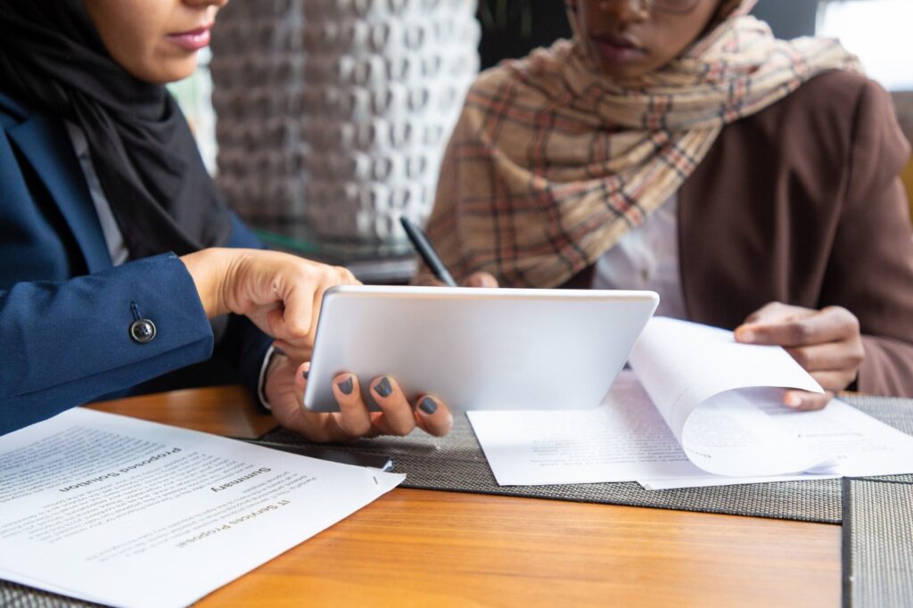 Sharia Law Complaint Brokers