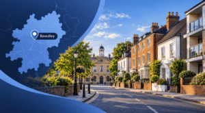 Mortgage Broker in Bewdley hero image featuring a Bewdley location map and pin alongside a quiet street with traditional and modern homes in Worcestershire.